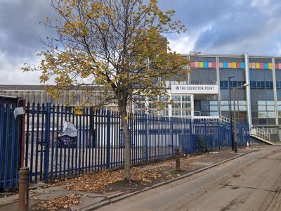 Property Image for Bunker 51, 45 Herringham Rd, London SE7 8SJ