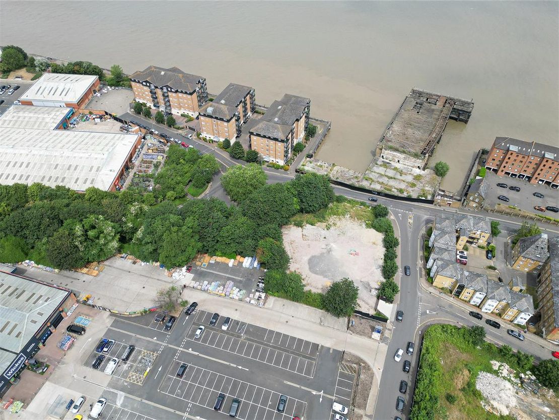 Clifton Slipways, Stuart Road, Gravesend DA11 0BS