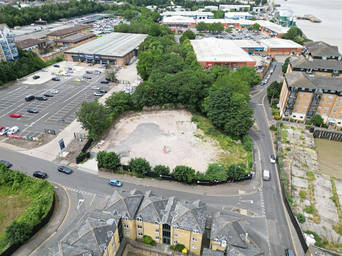 Clifton Slipways, Stuart Road, Gravesend DA11 0BS