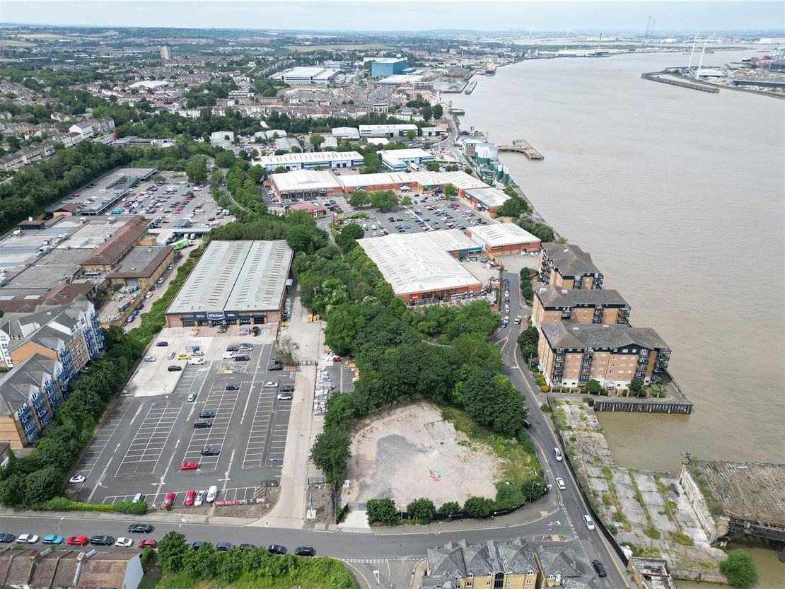 Clifton Slipways, Stuart Road, Gravesend DA11 0BS