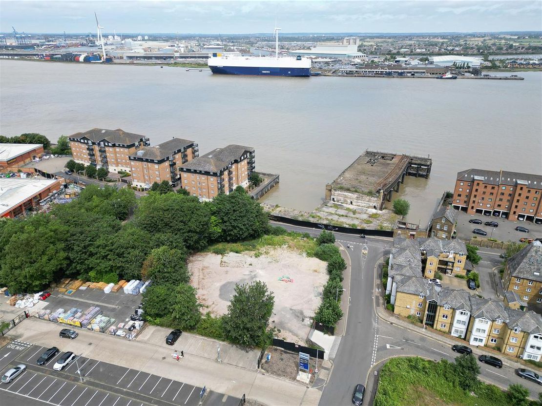 Clifton Slipways, Stuart Road, Gravesend DA11 0BS