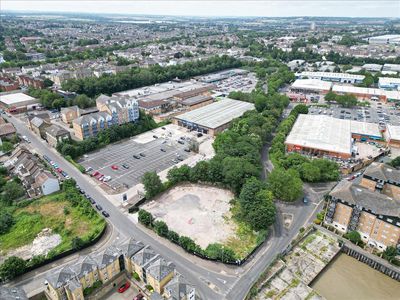 Property Image for Clifton Slipways, Stuart Road, Gravesend DA11 0BS