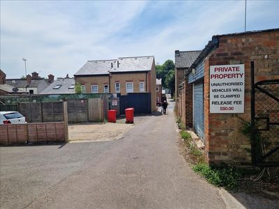 Property Image for Mayapur House, 2a Station Rd, Radlett WD7 8JX