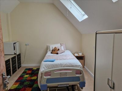 Property Image for Mayapur House, 2a Station Rd, Radlett WD7 8JX