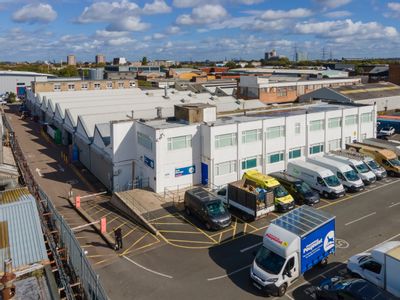 Property Image for Lombard Business Park, 8 Lombard Road, London, Greater London, SW19 3TZ