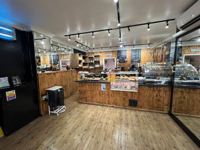 Property Image for 15 High Street, Westerham, Kent, TN16 1RA