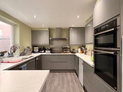 Property Image for Bridges Guesthouse 10 General Street, Blackpool, FY1