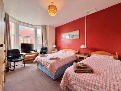 Property Image for Bridges Guesthouse 10 General Street, Blackpool, FY1