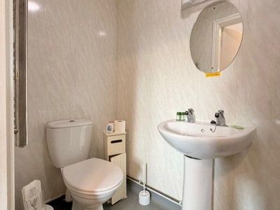 Property Image for Bridges Guesthouse 10 General Street, Blackpool, FY1