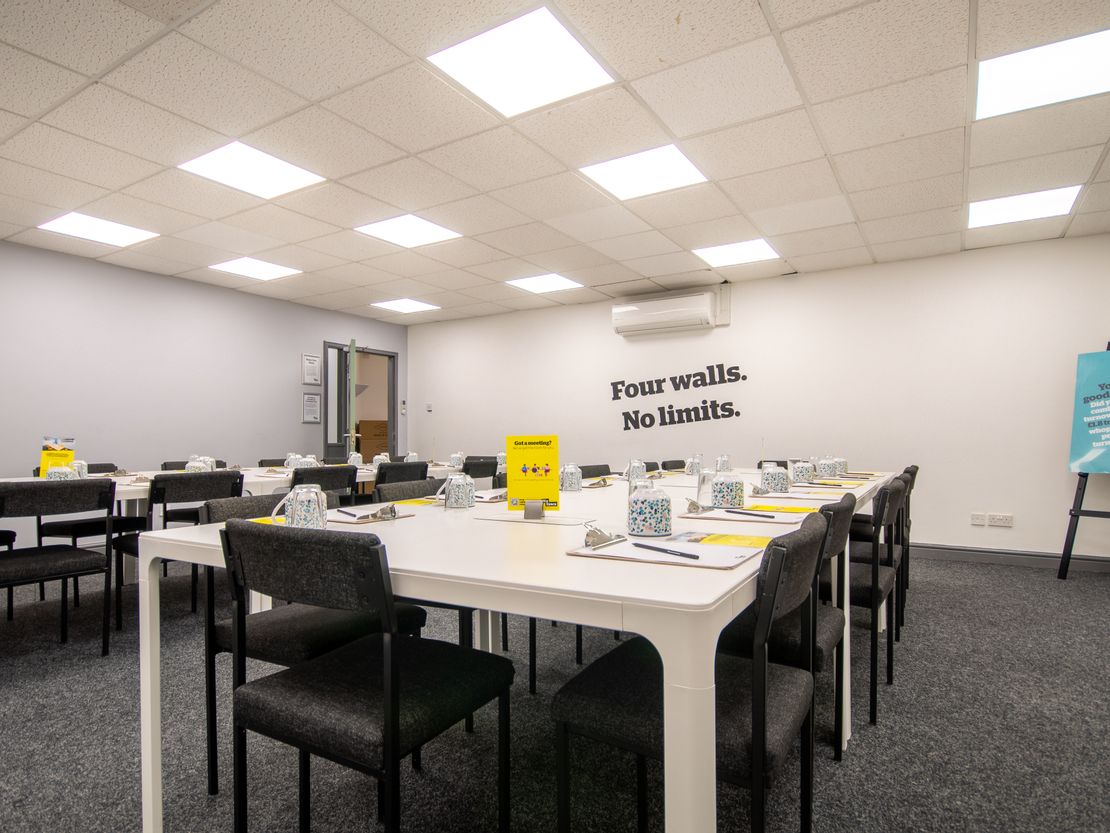 Brooklands Court Business Centre, Tunstall Road, Leeds, West Yorkshire, LS11 5HL