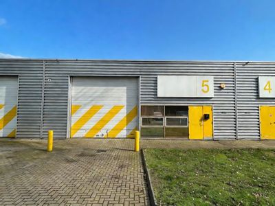 Property Image for Unit 5, Ash, Kembrey Park, Swindon, Wiltshire, SN2 8UN