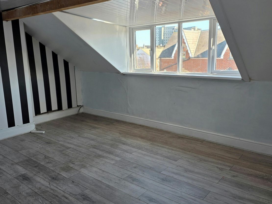 159 Linthorpe Road, Middlesbrough, TS1 4AG