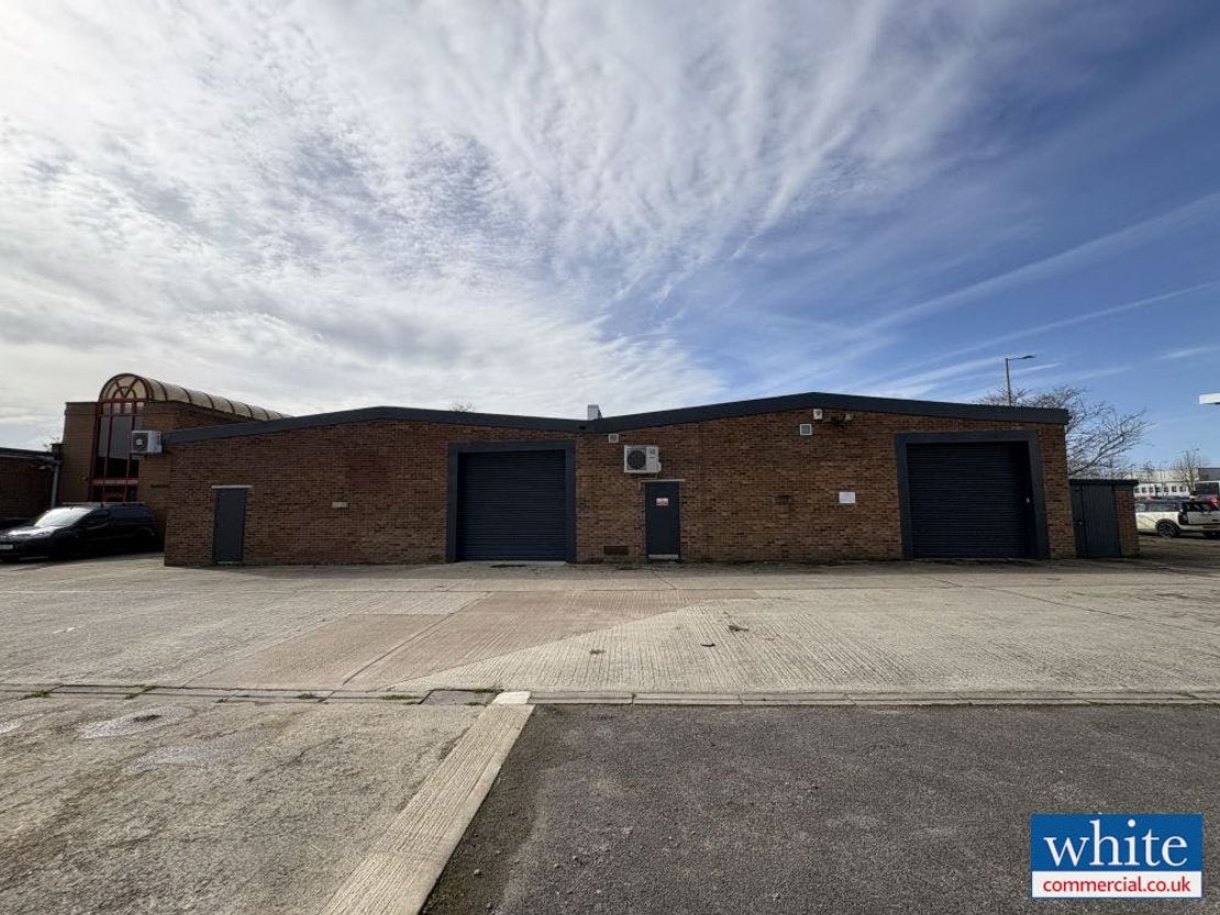 D1 & D2 Telford Road, Bicester, OX26 4LD