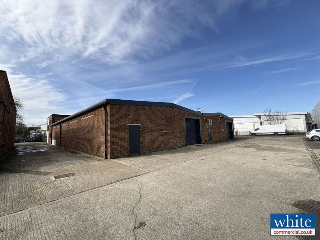 D1 & D2 Telford Road, Bicester, OX26 4LD