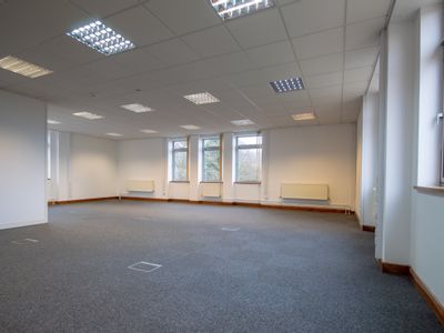 Property Image for Oaklands Business Centre, Hooton Road, Ellesmere Port, Hooton, Cheshire, CH66 7NZ