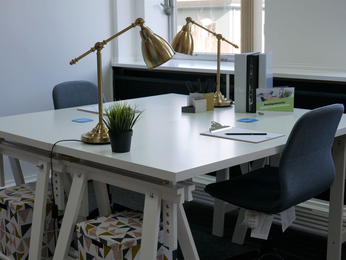 Oaklands Business Centre, Hooton Road, Ellesmere Port, Hooton, Cheshire, CH66 7NZ