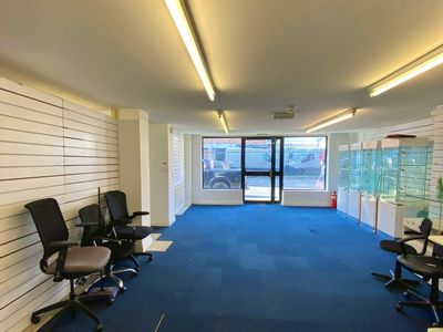 Property Image for 41-45 Chapel Street, Luton, LU1 5DA