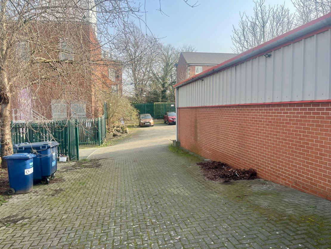323-325 Abbeydale Road, Sheffield, S7 1FS