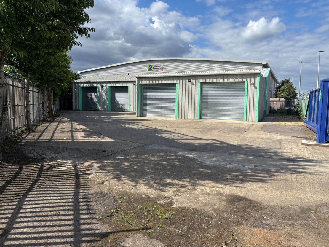 10 Pioneer Works, Crabtree Manorway North, Belvedere, Kent, DA17 6AT