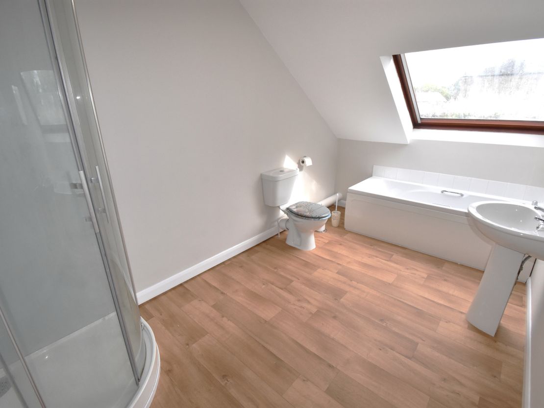 27 Viking Road, Stamford Bridge, York, East Riding Of Yorkshire, YO41 1BS