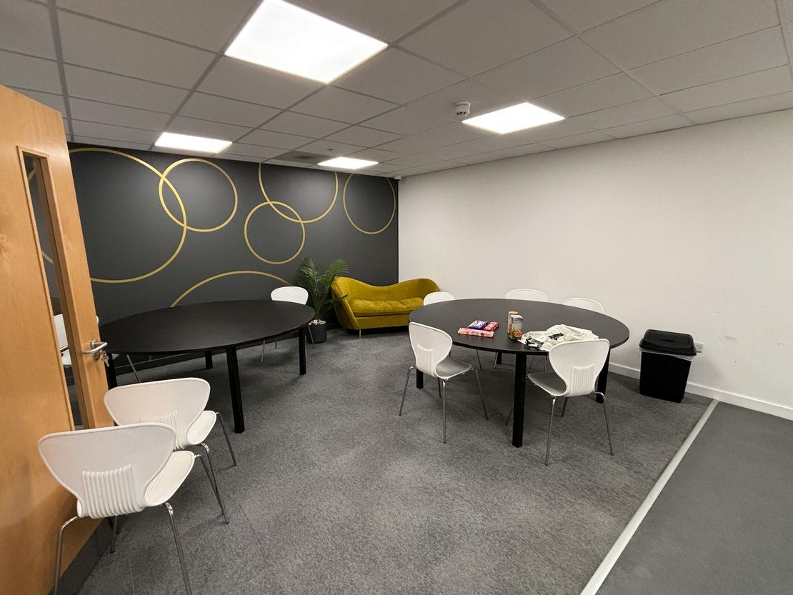 Unit 18/19 Vision Park, Preston Place, Upper Caldecote, Biggleswade, SG18 9GQ