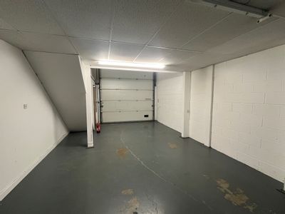 Property Image for Unit 6, Bridgegate Centre, Welwyn Garden City, Hertfordshire, AL7 1JG