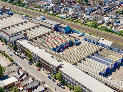 Property Image for Unit 9b Britannia Estate, Leagrave Road, Luton, LU3 1RJ