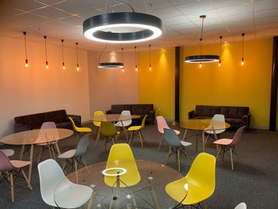 Property Image for Earl Business Centre, Dowry St, Oldham, Oldham, Lancashire, OL8 2PF