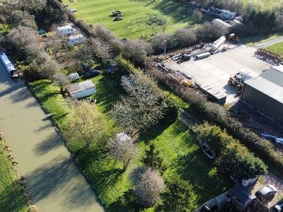 Property Image for Barby Lane, Barby, Rugby, Warwickshire, CV23 8UX