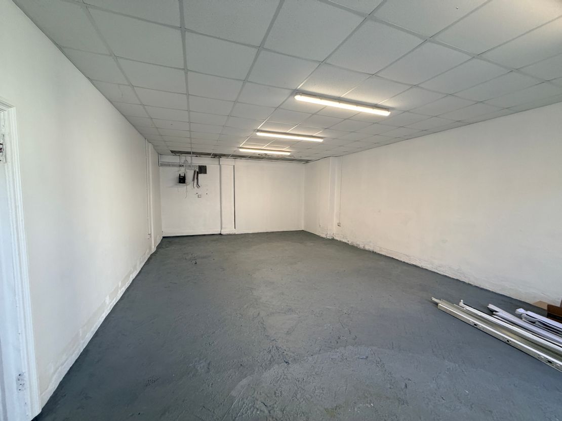 Unit 17 (Ground Floor) Britannia Estate, Leagrave Road, Luton, LU3 1RJ