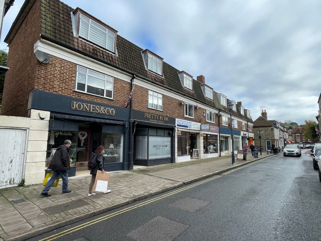 Unit 1, Spring House, 141 High Street, Hythe, Kent, CT21 5JL