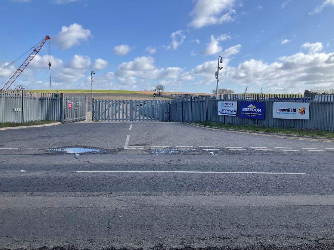 Rush Green Motors, London Road, Langley, Hitchin, Hertfordshire, SG4 7PQ