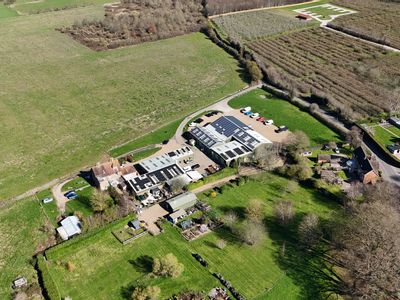 Property Image for Shingle Barn, Smiths Hill, West Farleigh, Maidstone, Kent, ME15 0PH