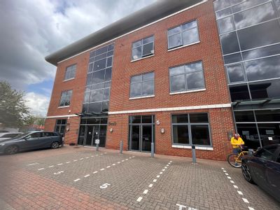 Property Image for 5 Waterside, Station Road, Harpenden, Hertfordshire, AL5 4US
