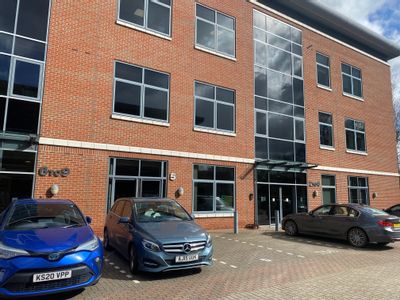Property Image for 5 Waterside, Station Road, Harpenden, Hertfordshire, AL5 4US