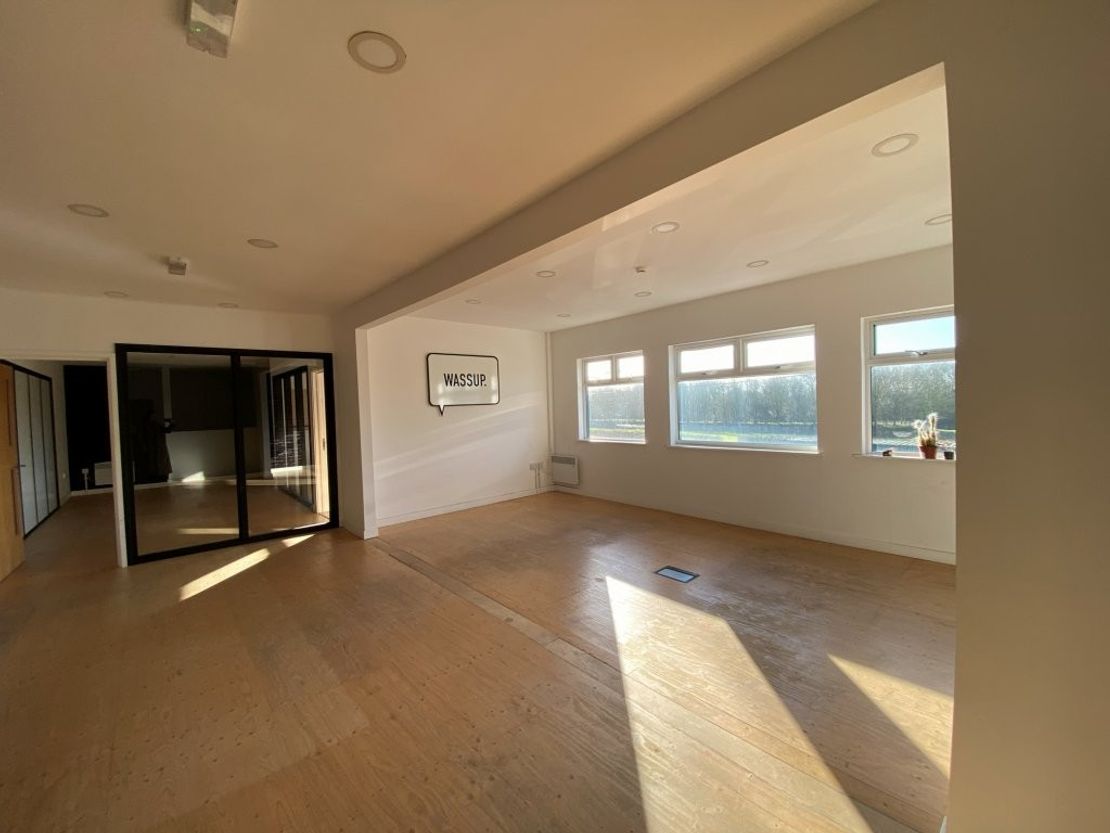 Unit 5-6, Clopton Commercial Park, Clopton, Woodbridge, Suffolk, IP13 6QT