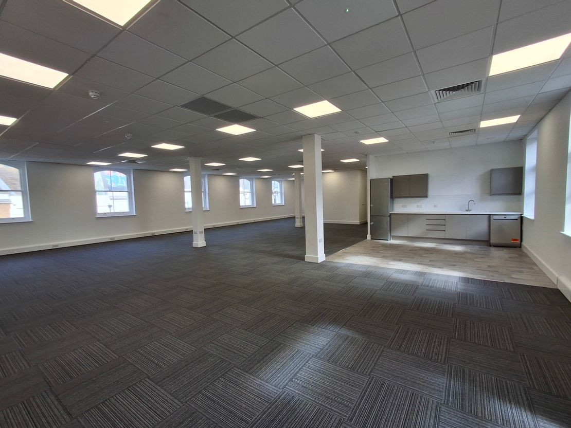 2nd Floor Offices, 130 Queens Road, Brighton, East Sussex, BN1 3WB