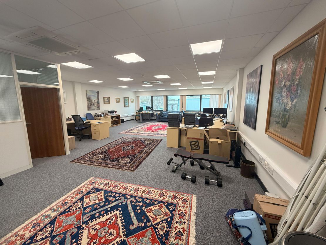 19 The Enterprise Centre, Coxbridge Business Park, Farnham, GU10 5EH