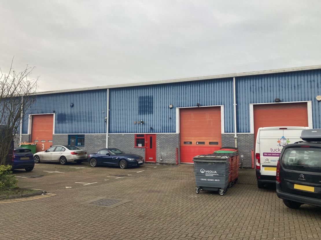 Units 4 & 5 Britannia Business Park, Mills Road, Quarry Wood, Aylesford, Kent, ME20 7NT