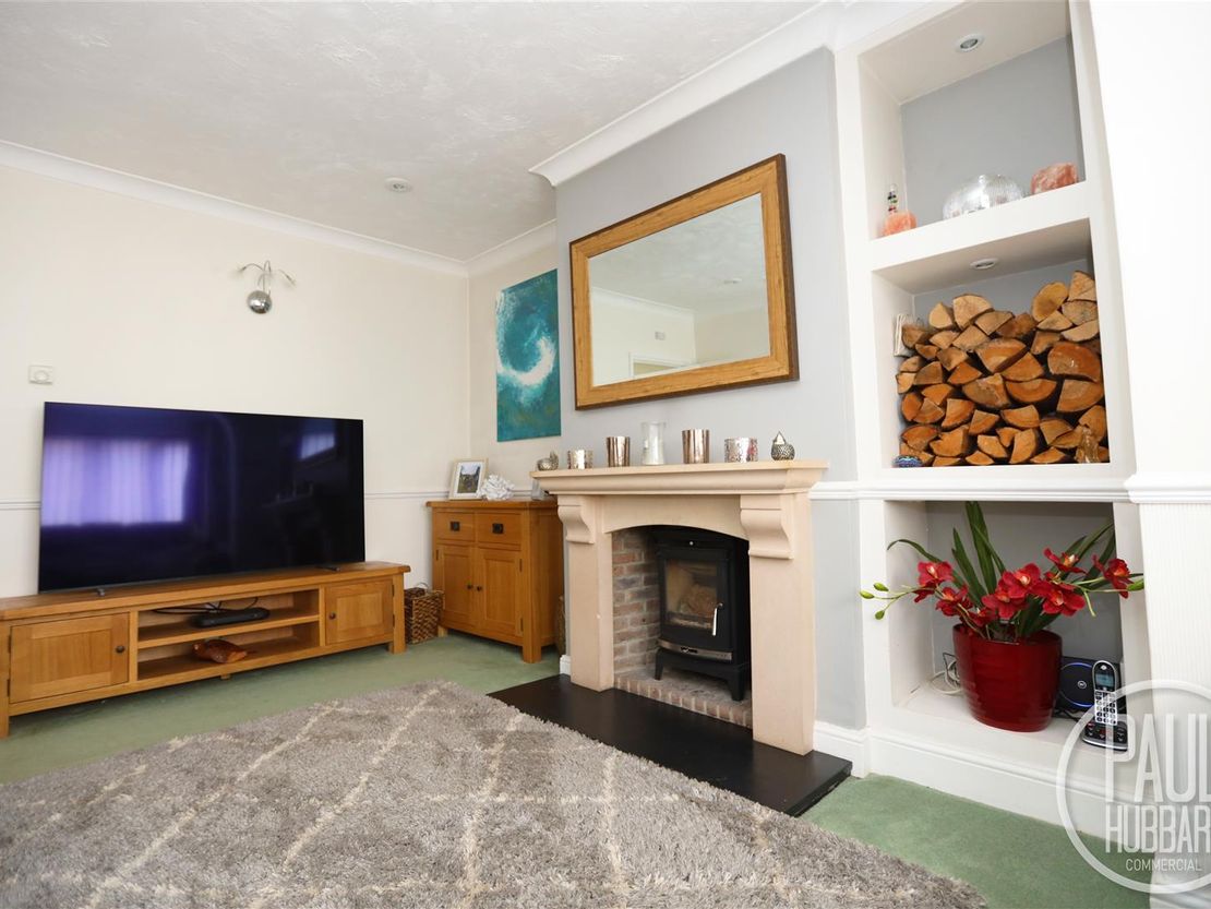 Beach Road, Winterton-on-Sea