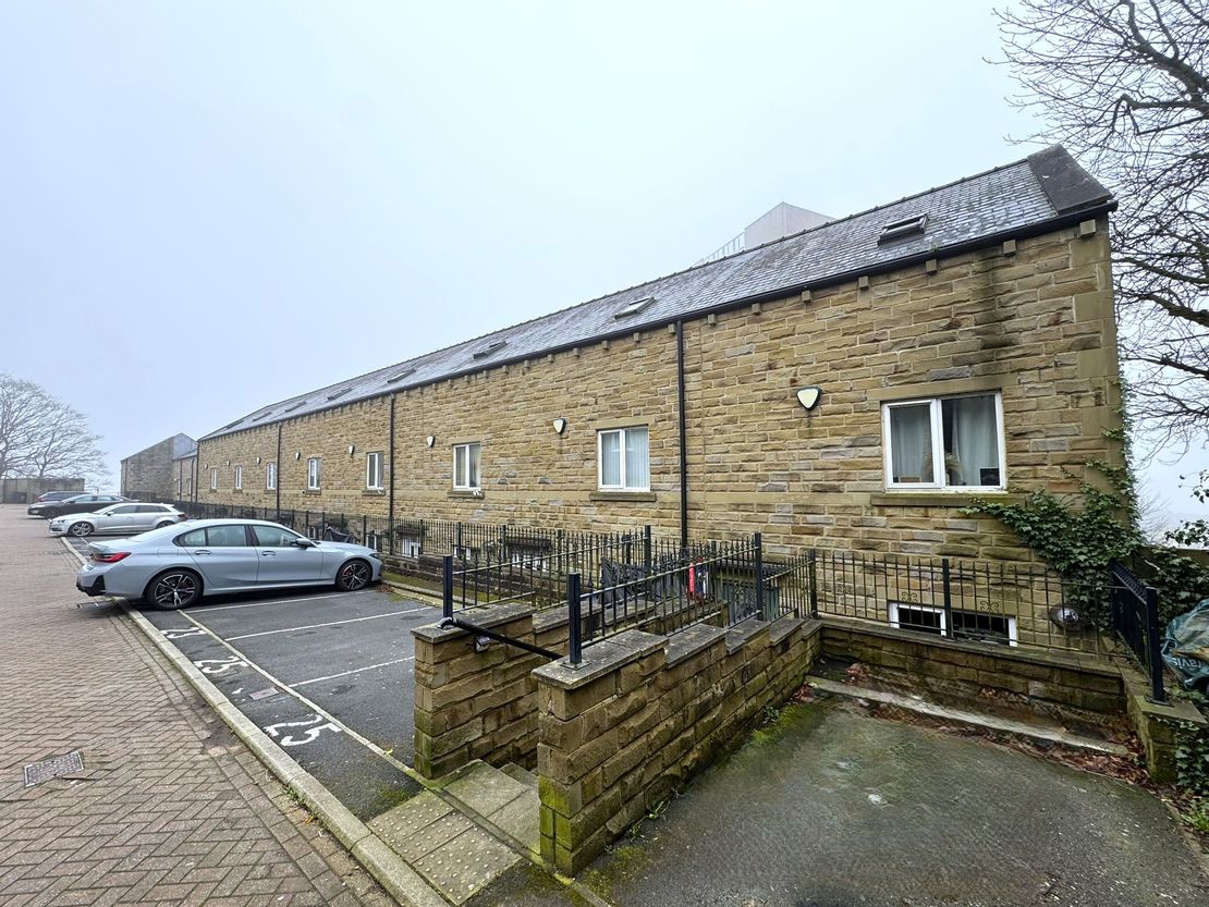 1-27 (Odd No.13) Eaglescliffe Beech Road, Sowerby Bridge, West Yorkshire, HX6 2FN