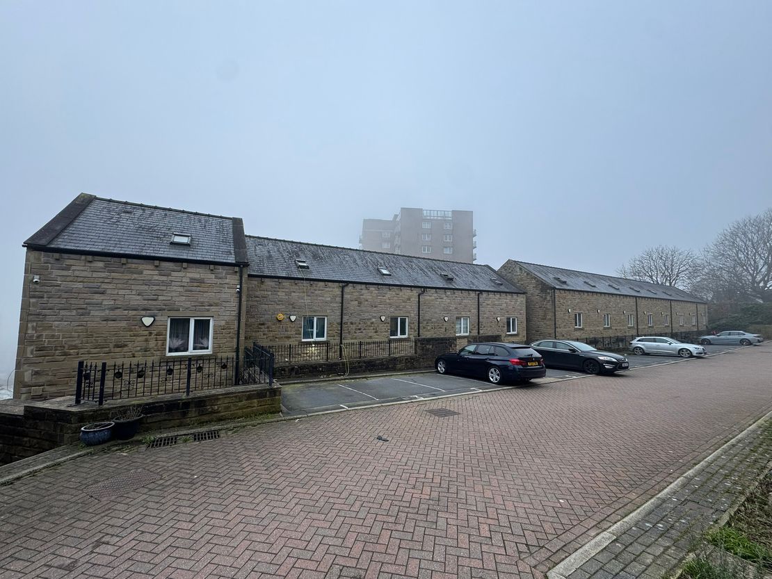 1-27 (Odd No.13) Eaglescliffe Beech Road, Sowerby Bridge, West Yorkshire, HX6 2FN