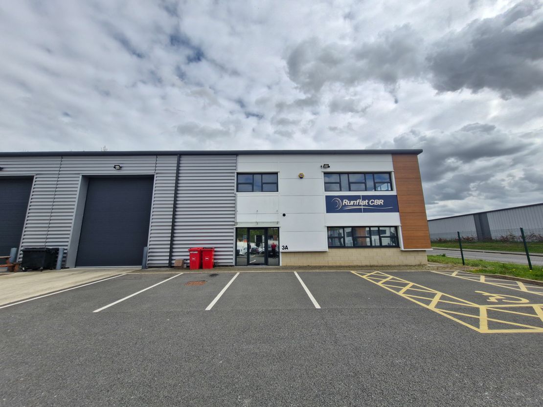 Unit 3A, Aviator Court, First Avenue, Auckley, Doncaster, South Yorkshire, DN9 3QZ
