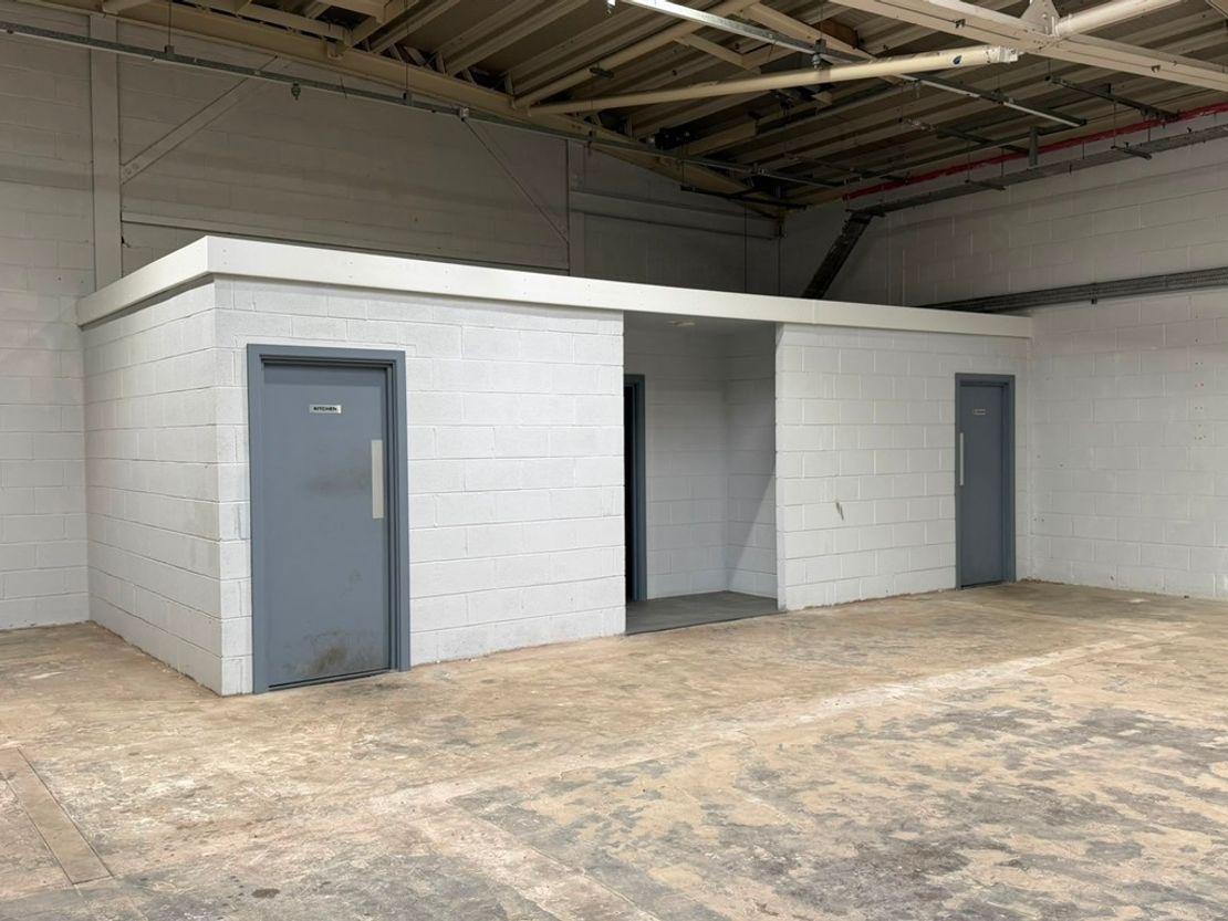 Unit 3 Mirage Business Park, Moorland Road, Burslem, Stoke On Trent, Staffordshire, ST6 1FB