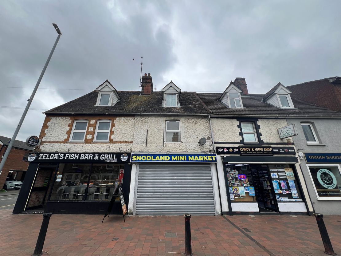 64 Malling Road, Snodland, Kent, ME6 5NB