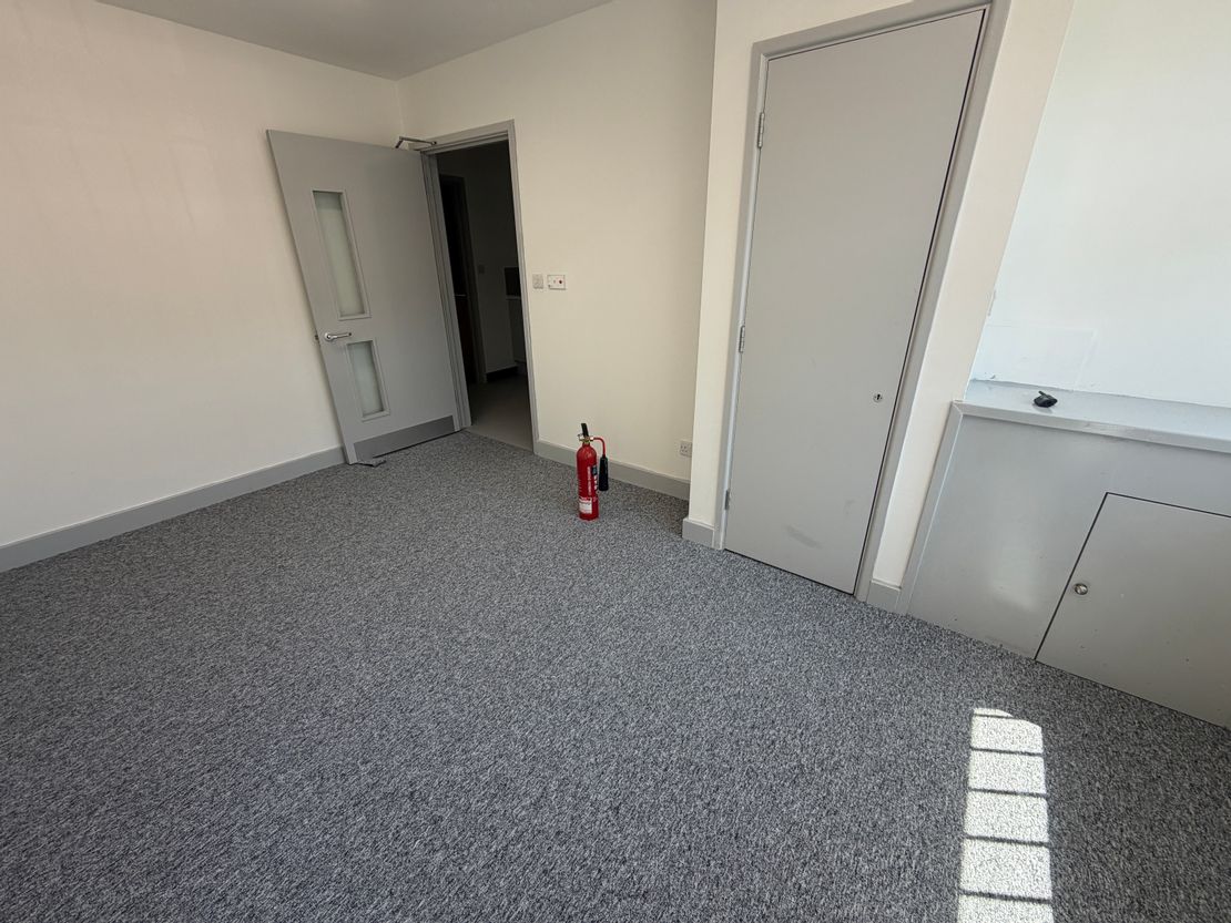 Unit 30, Mulberry Court, Bourne Industrial Park, Bourne Road, Crayford, Kent, DA1 4BZ