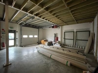 Property Image for Unit 8 Glenmore Business Centre, Witney, Oxfordshire, OX29 0AA