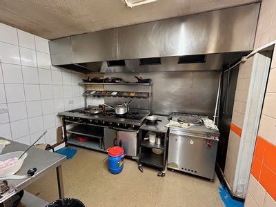 Property Image for 38A & 38B Bartholomew Street, Newbury, West Berkshire, RG14 5LL