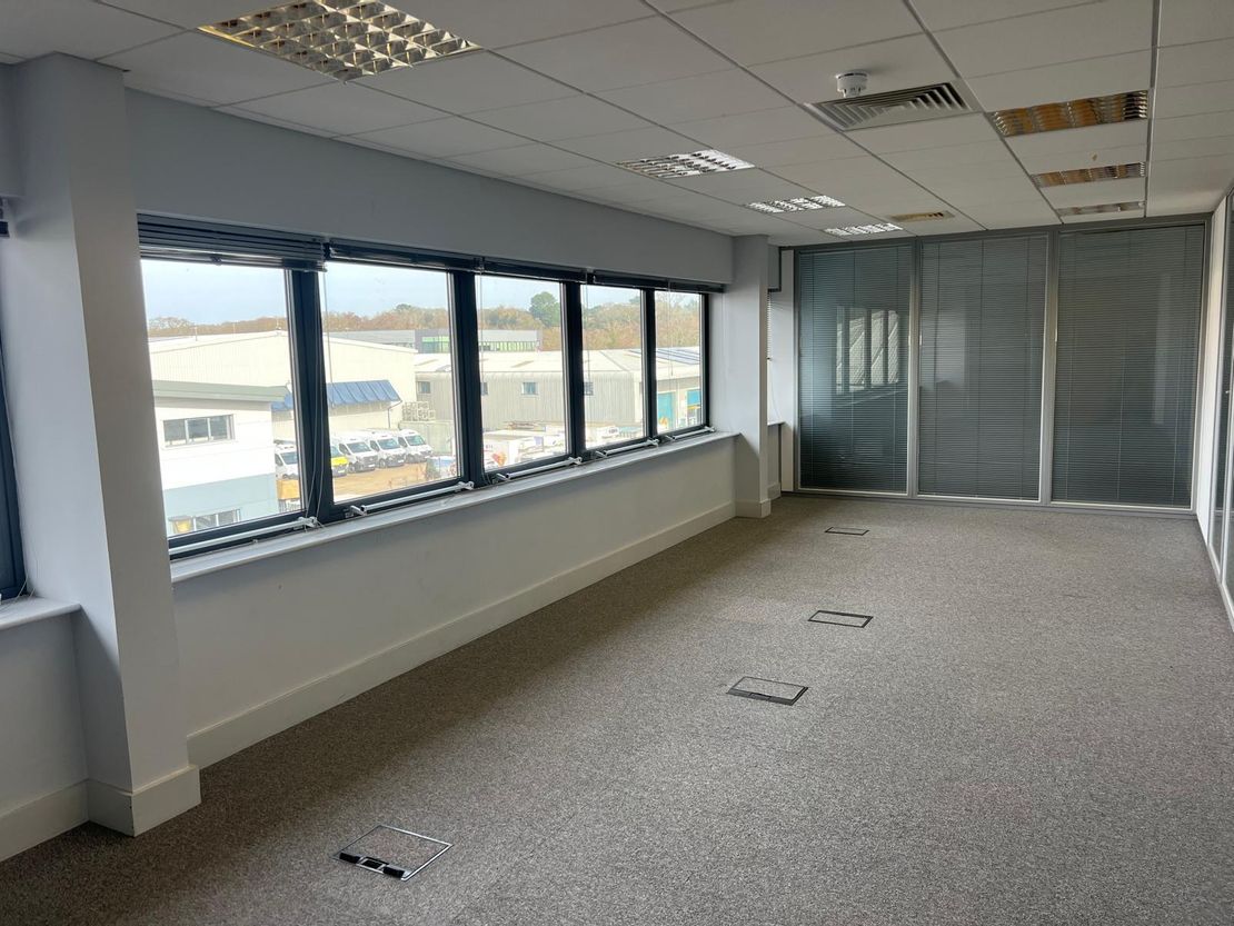 Wylie House, Unit 740 Ampress Lane, Lymington, Hampshire, SO41 8LW