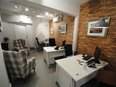 Property Image for 25 & 26, 25a & 26a Market Place, Wantage, OX12 8AE